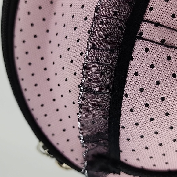 ⭐️3/ $30⭐️ Hard Bra Case Travel Carrier Portable Pink Black Polka Dots Lace - Picture 7 of 12
